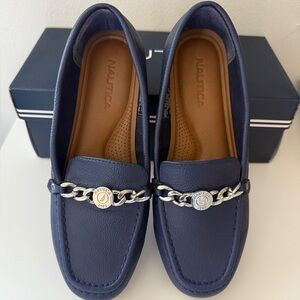 Nautica Dark Blue Loafers with Tan Insole Size 6.5